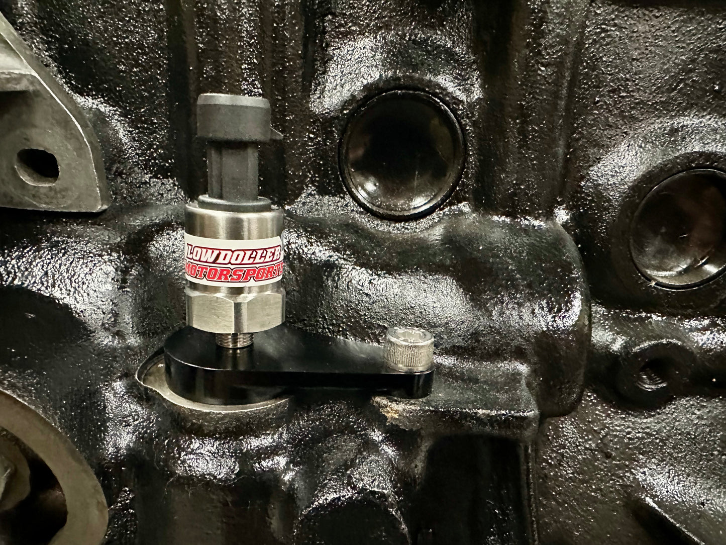 Billet Distributor Block-Off Plate – Turbo Dodge 2.2 / 2.5L